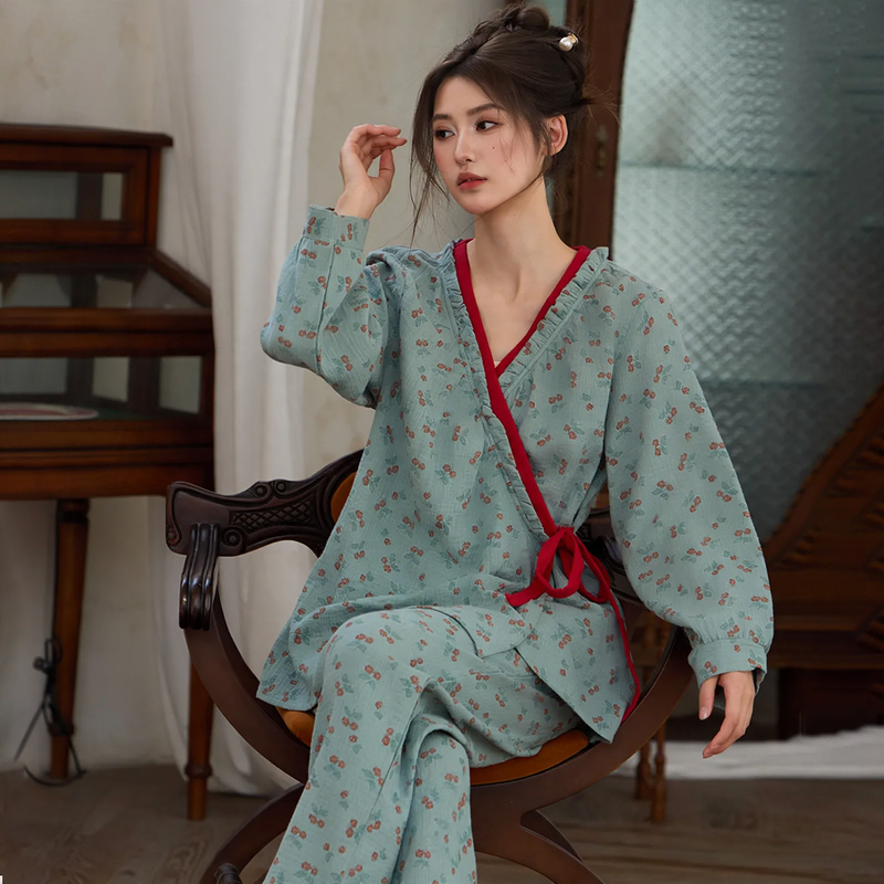 Damen-Pyjama-Set im Kimono-Stil mit Blumenmuster
