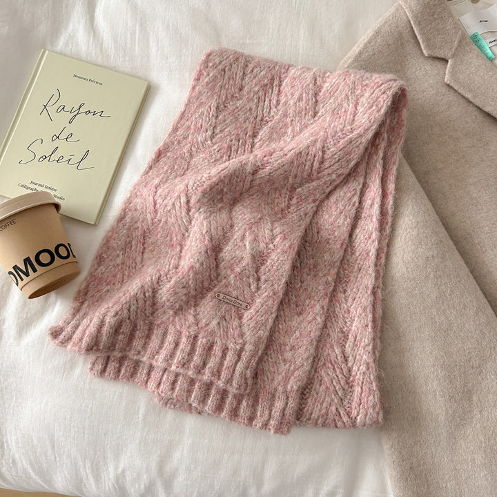 Strickschal aus Wollmischgewebe mit Alpaka-Anteil