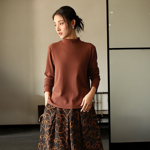 Wärmender Strickpullover mit Stehkragen