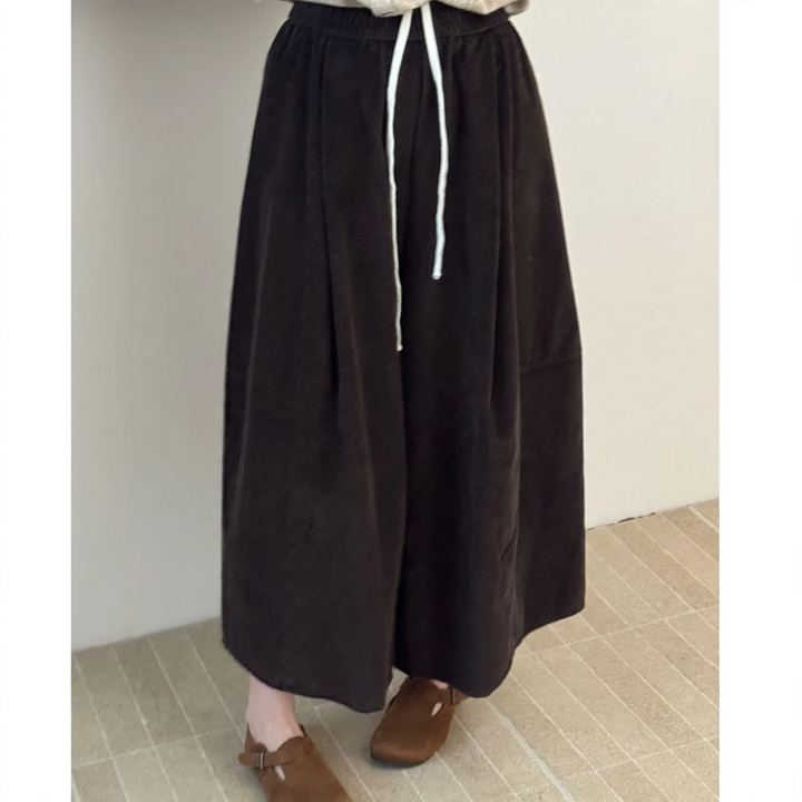 Gefütterte Damen Cordhose, verkürzt