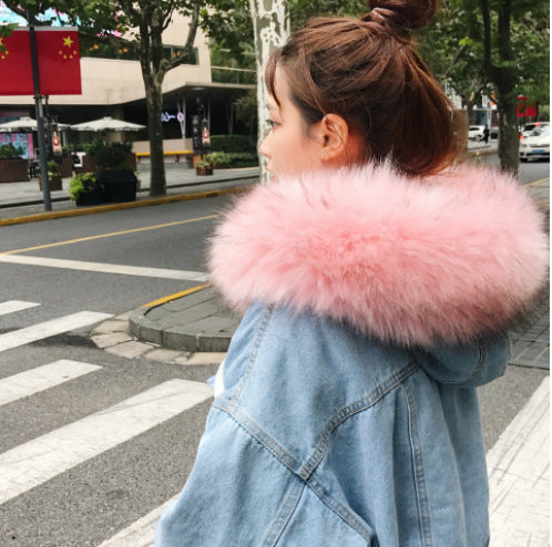 Gefütterte Damen-Jeansjacke mit Fellkragen, kurz