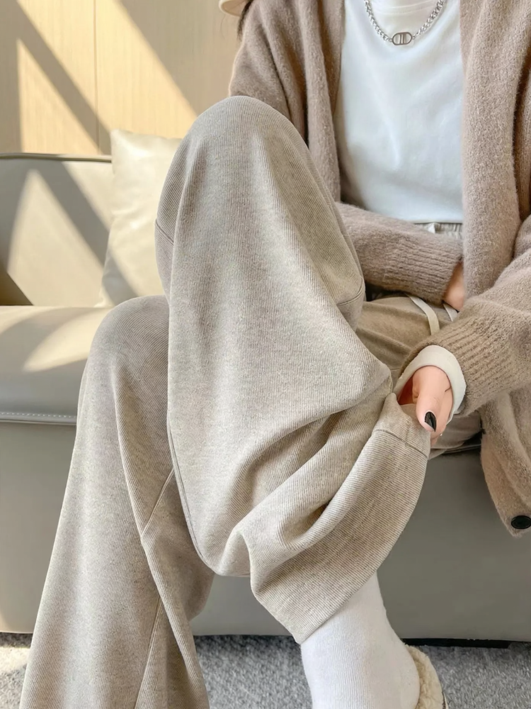 Kord-Hose mit weitem Bein, hoch tailliert, Herbst/Winter