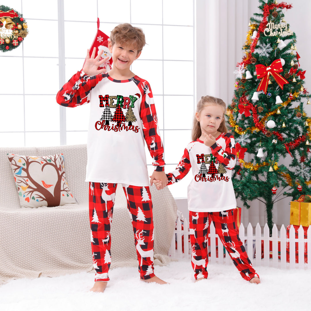Weihnachts-Schlafanzug-Set für die ganze Familie