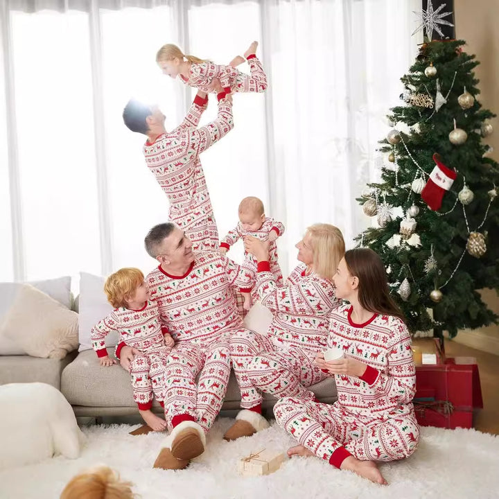 Weihnachts-Pyjama-Set für die Familie, festlicher Druck