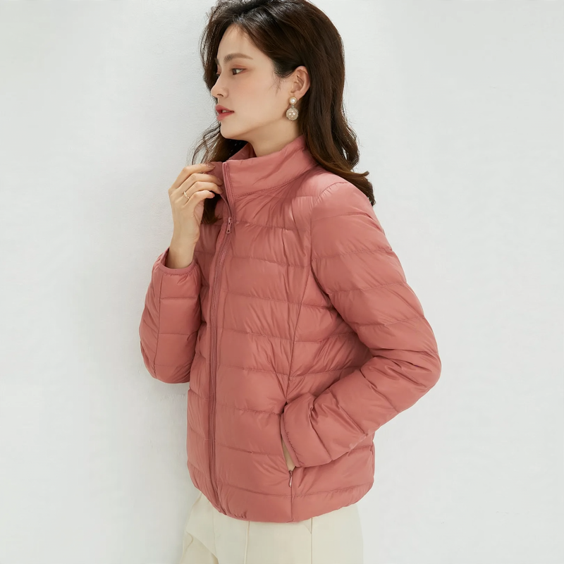 Leichte Damen-Daunenjacke mit Stehkragen, Weißentendaunen