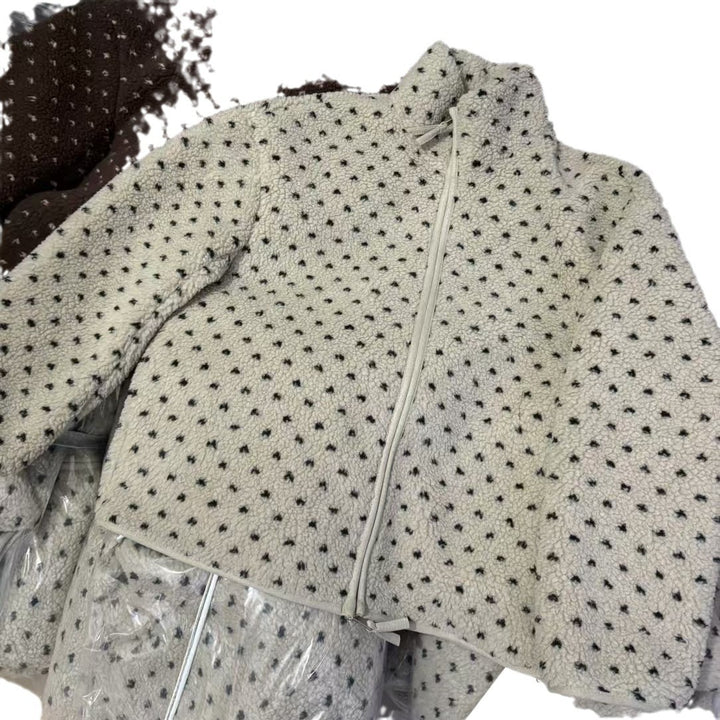 Gepunktete Lammfleece-Jacke mit Reißverschluss