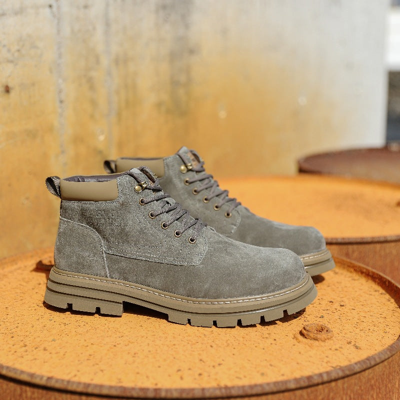 Robuste Leder-Stiefel, gefüttert, verschiedene Größen