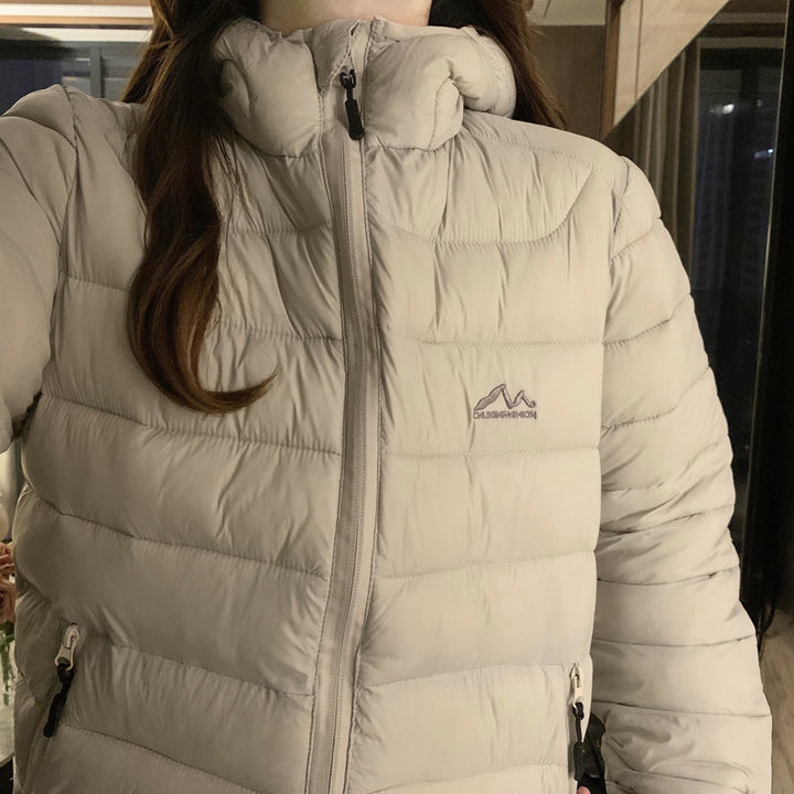 Leichte, gesteppte Kapuzenjacke für Damen