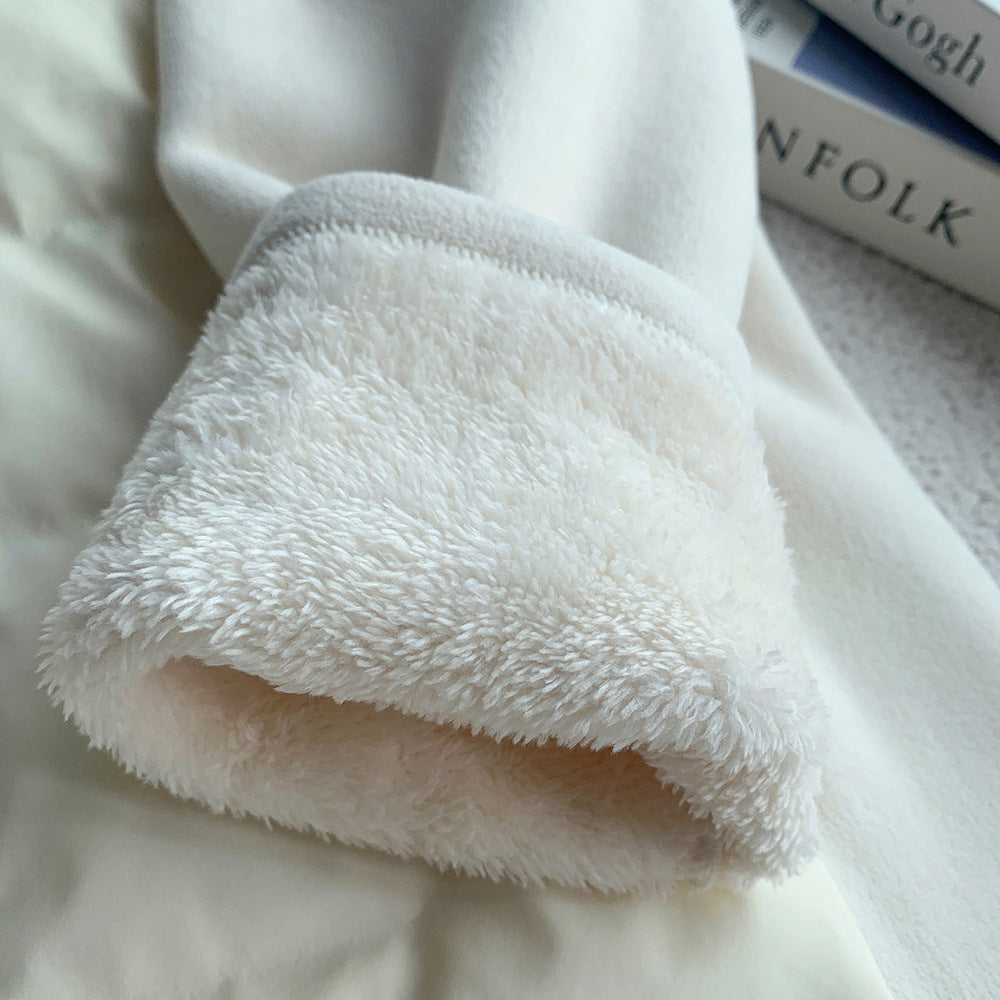 Sportliche Daunenjacke mit Graphen-Fleece-Futter