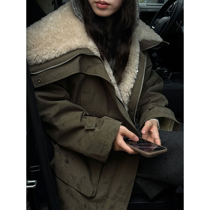 Parka-Daunenjacke mit Lammfleece-Futter