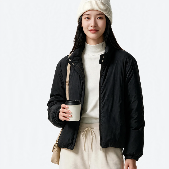Leichte, kurze Steppjacke mit Wollfüllung