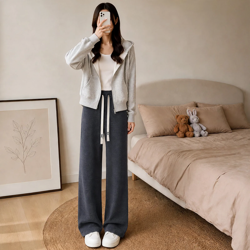 Gefütterte Cord-Strickhose mit weitem Bein
