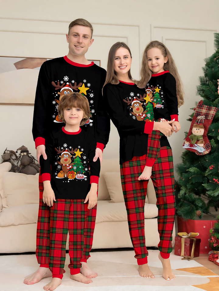 Weihnachts-Familien-Schlafanzug, Rentier- und Karomuster