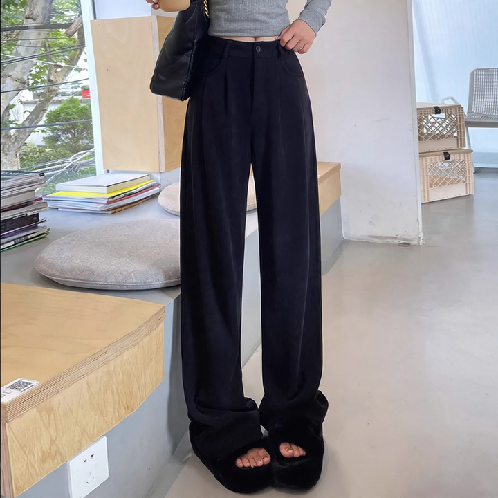 Gefütterte Cordhose mit weitem Bein, hohe Taille