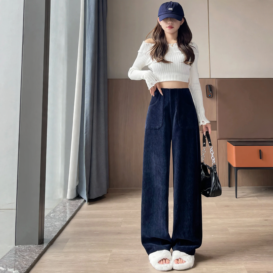 Gefütterte Cord-Stoffhose mit weitem Bein