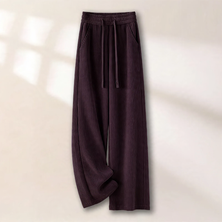 Gefütterte Cord-Weithose mit geradem Schnitt