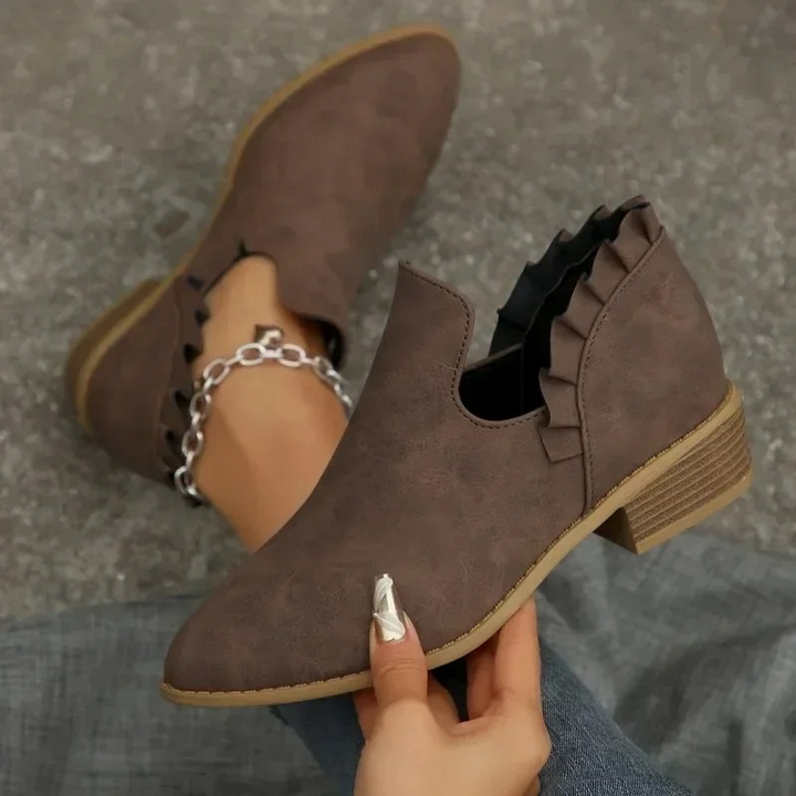 Elina Haltbare und Rutschfeste Stiefelette mit Rüschendetails Drune