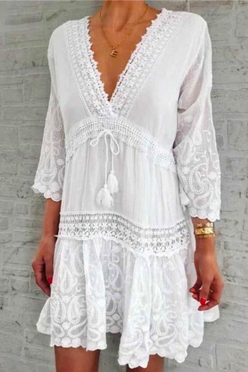 Drune | Rosiedress V-Ausschnitt Spitze Besatz Quasten Schwungkleid
