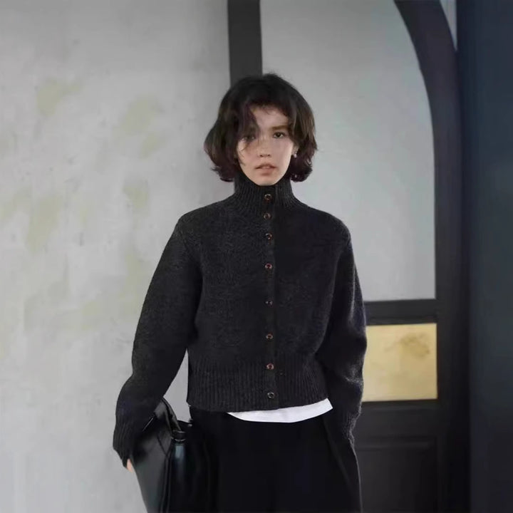 Damen-Strickjacke aus 100% Wolle, Stehkragen