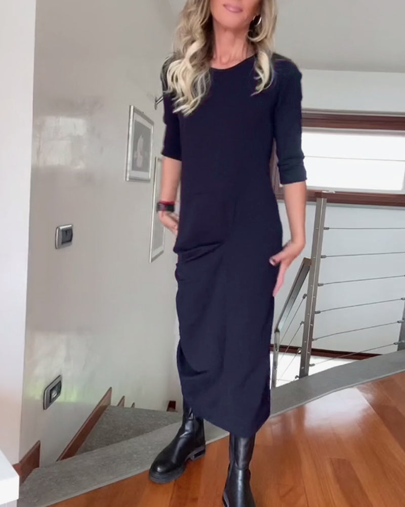 Drune | Elegantes Plissiertes Kleid in Volltonfarbe mit Rundhalsausschnitt