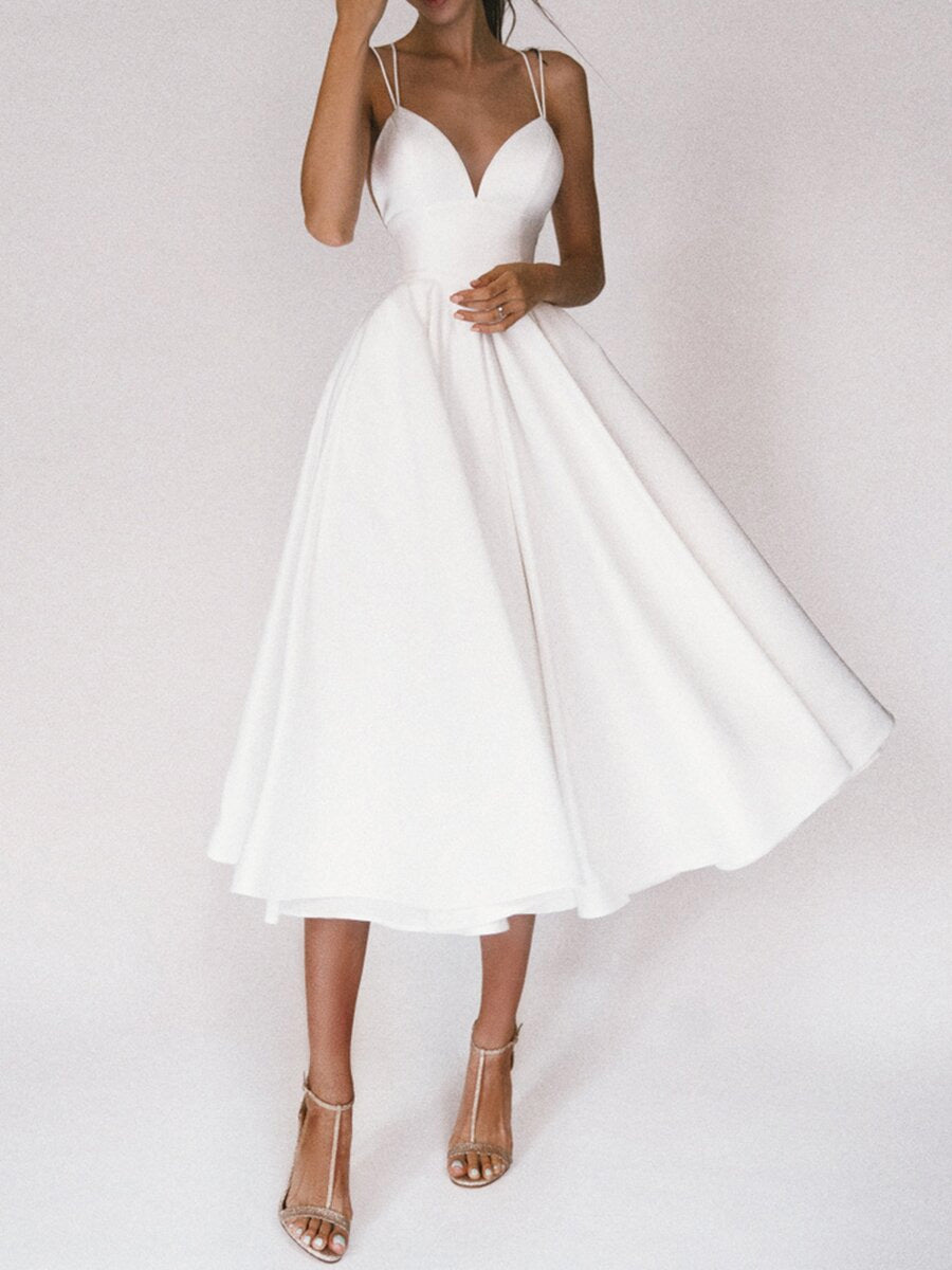 Drune | Grace Das Elegante Trägerkleid mit V-Ausschnitt