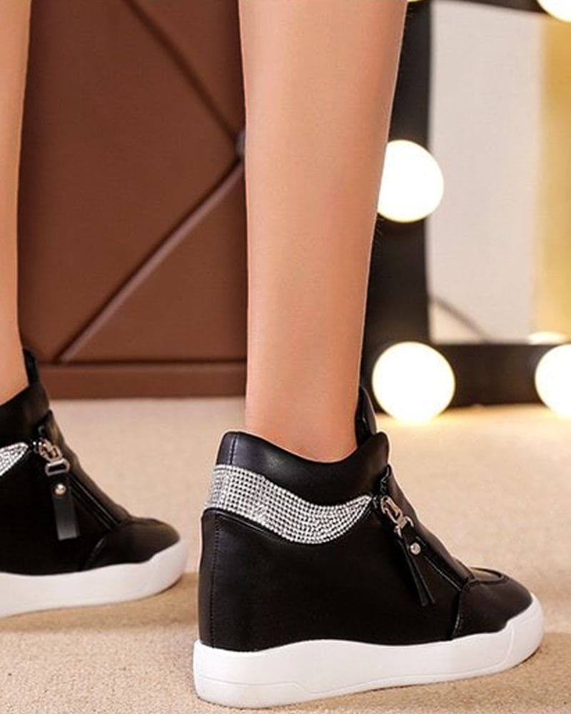 Drune | Sportschuhe mit Keilabsatz