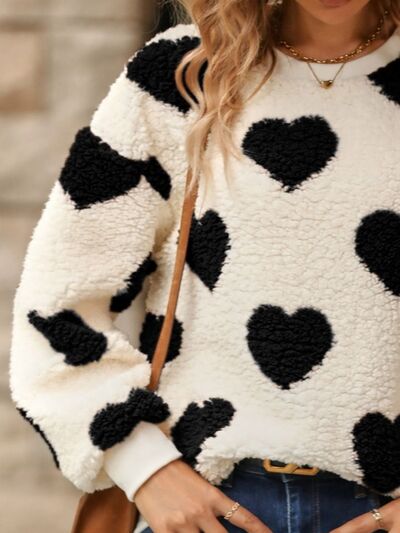 Drune | Cozy knit sweater with heart pattern for winter elegance