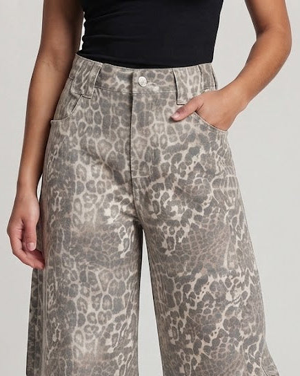 Damen weite Palazzo-Hose mit Leopardenmuster und lässigem Baggy-Schnitt Drune