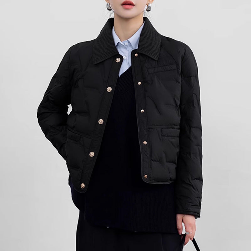Leichte, kurze Damen-Daunenjacke