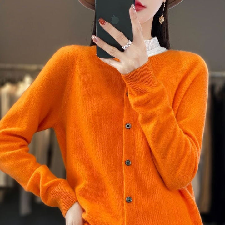 Drune | Merino Wollstrickjacke Mit Rundhalsausschnitt Und Langen Ärmeln