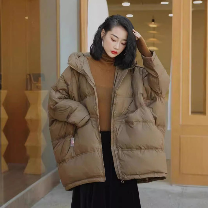 Mittellange Daunenjacke für Damen mit Kapuze