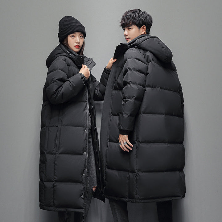 Lange, gefütterte Herren-Daunenjacke mit Kapuze