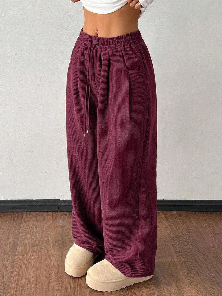 Damen-Cordhose mit weitem Bein und Kordelzug