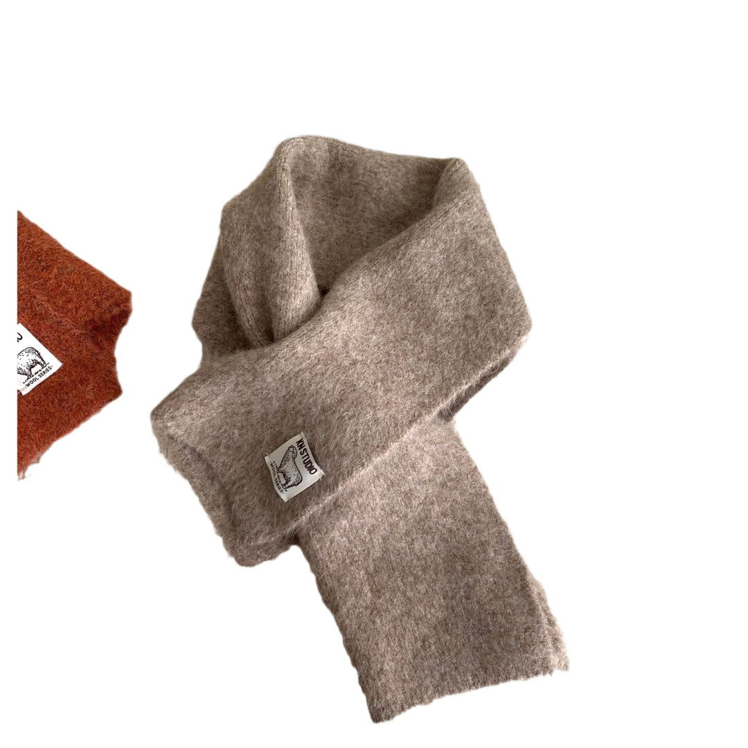 Kurzer Strickschal mit Schlitz, Alpakawollmischung
