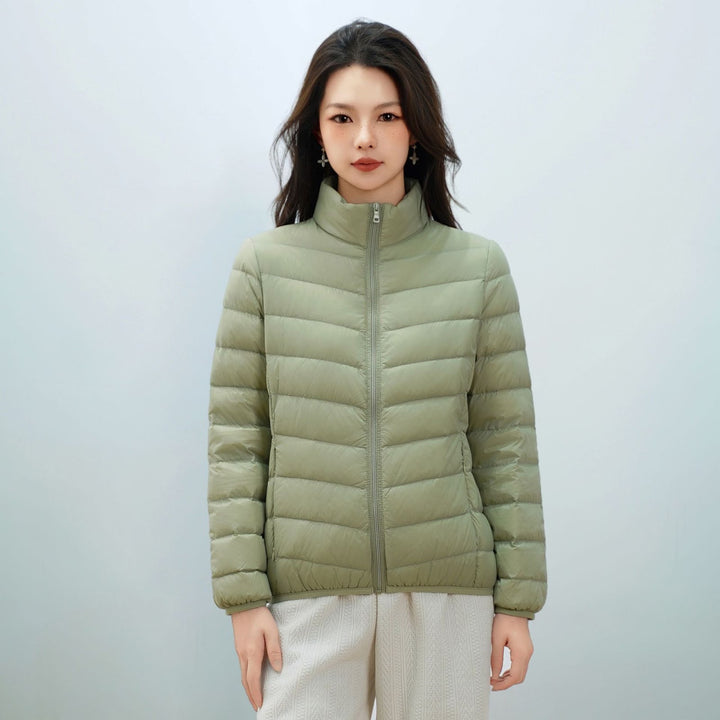 Leichte Damen-Daunenjacke mit Stehkragen