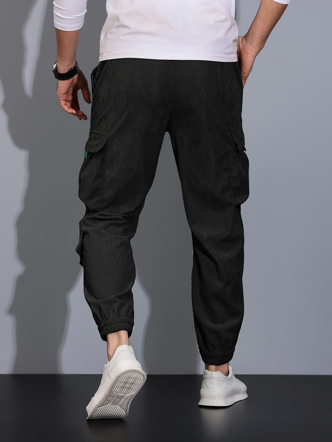 Drune Schwarze Cargo-Hose für Herren