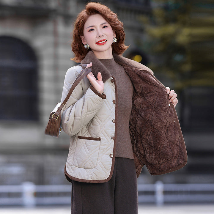 Damen-Winterjacke mit Webpelzkragen und Fütterung