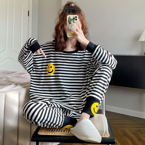 Warmes Pyjama-Set, Gefüttert, Große Größen