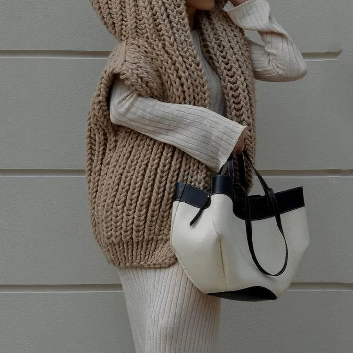 Drune | Cozy oversized knitted hoodie sweater