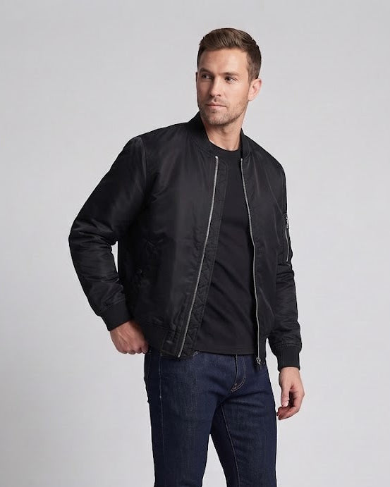 Herren technischer Nylon-Fliegerbomber mit wattierter Innenlage, Ärmeltasche und elastischen Rippbündchen Drune