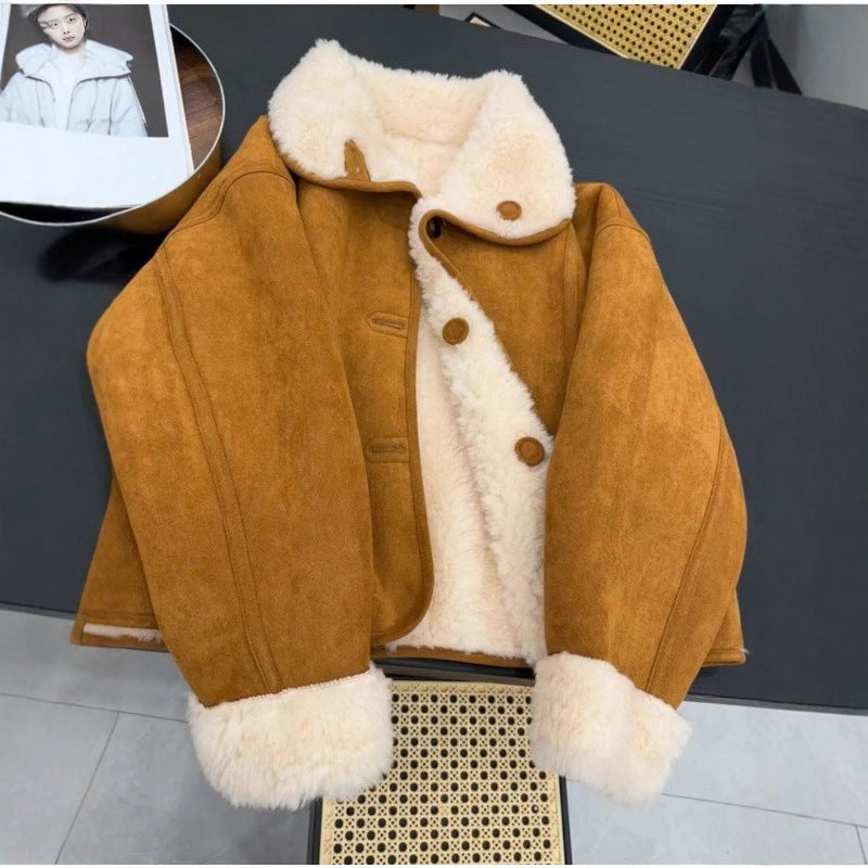 Wendejacke aus Wildlederimitat mit Lammfleece