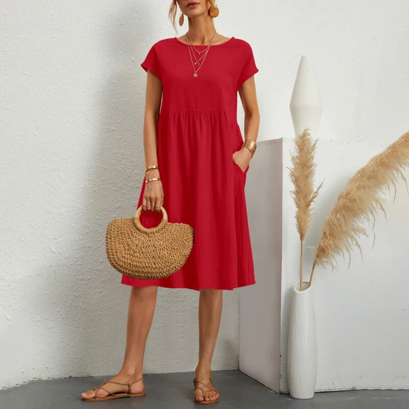 Kleid mit Rundhalsausschnitt aus Baumwolle