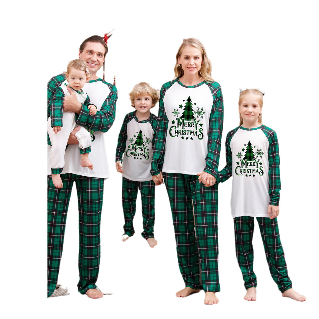 Weihnachts-Schlafanzug-Set für die ganze Familie