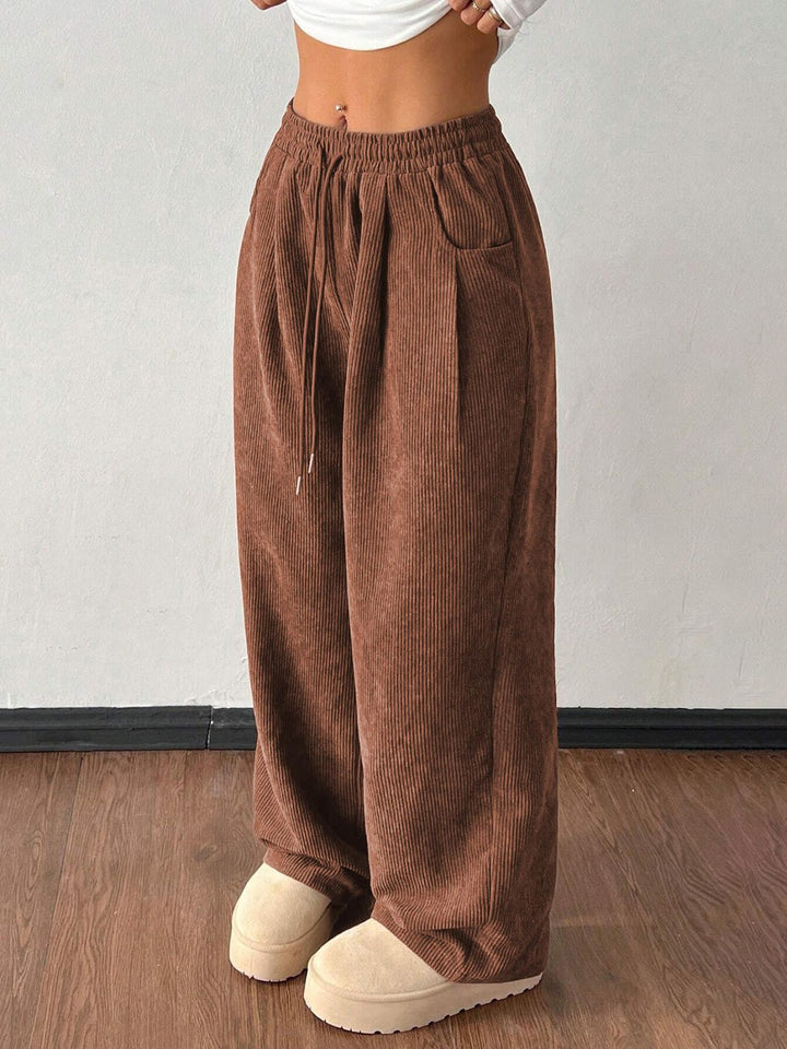 Damen-Cordhose mit weitem Bein und Kordelzug