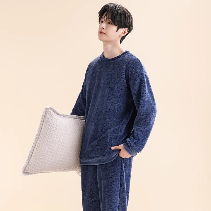 Herren-Pyjama-Set aus Korallenfleece, gefüttert, mit Reißverschluss