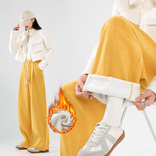 Gefütterte Cord-Freizeithose