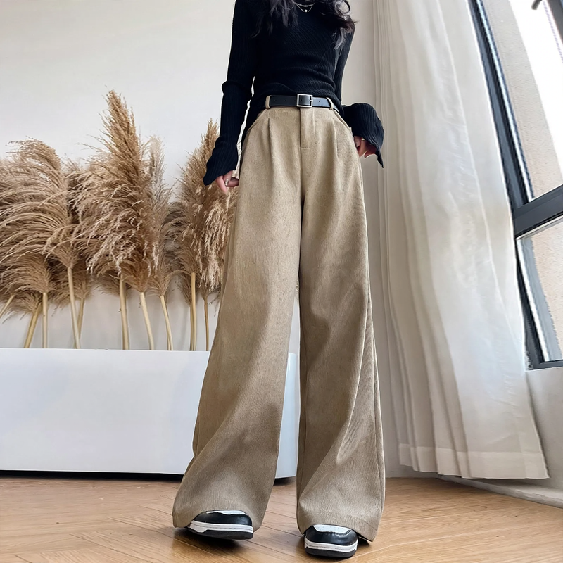 Damen-Cordhose mit weitem Bein und geradem Schnitt