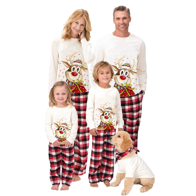 Familien-Schlafanzug-Set mit Rentier-Motiv