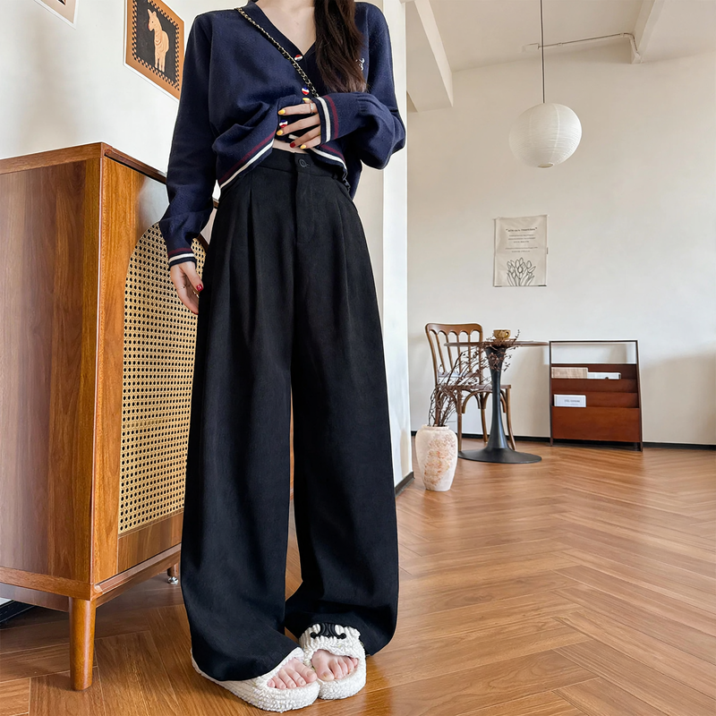 Damen-Cordhose mit weitem Bein und geradem Schnitt