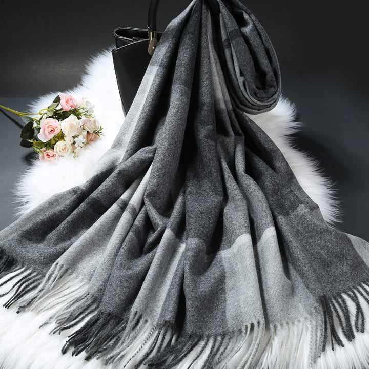Langer Schal im Karomuster, warmes Winter-Accessoire
